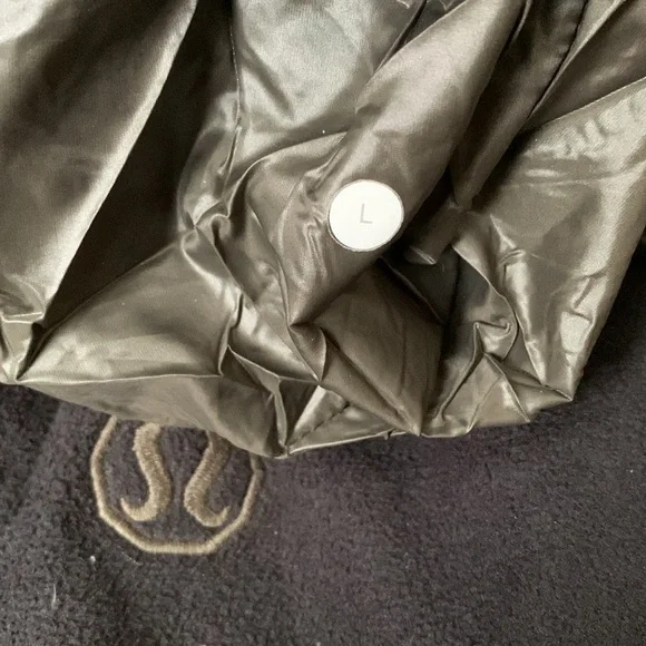 Lululemon Men’s Jacket Sz L - Picture 12 of 14